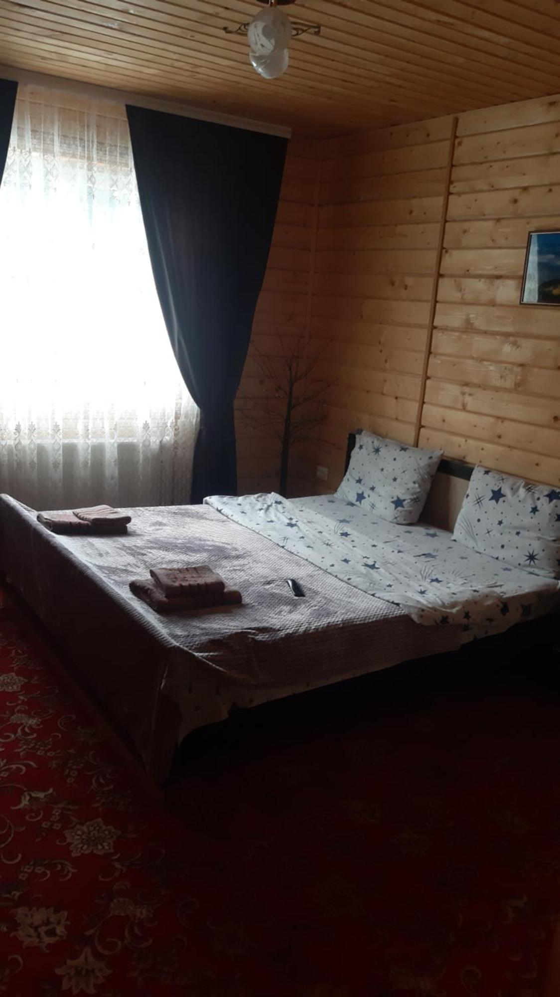 韦尔霍维纳Затишні Карпати))公寓 外观 照片